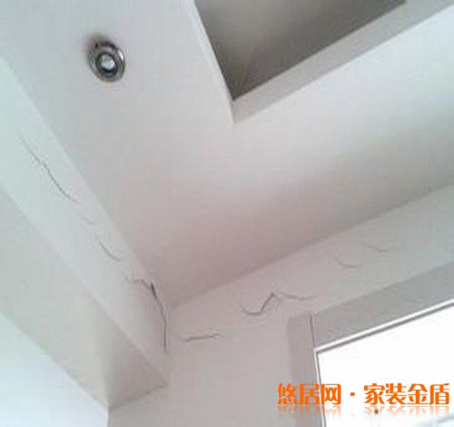 重慶裝修公司支招墻面乳膠漆開裂怎么處理？