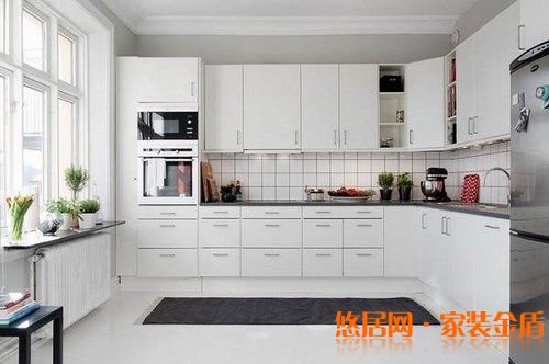 重慶裝修公司提醒廚房裝修設計注意事項