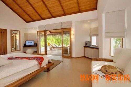 家中容易對地板造成傷害的事物有哪些？