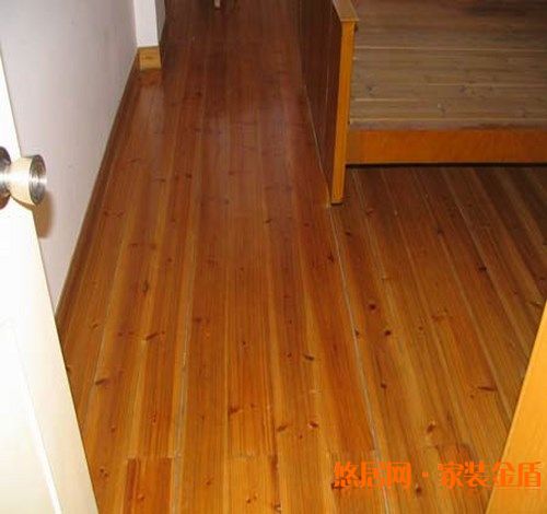 導致木地板起拱的原因有哪些？