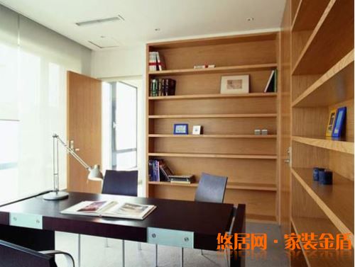 電腦房布局需要注意哪些