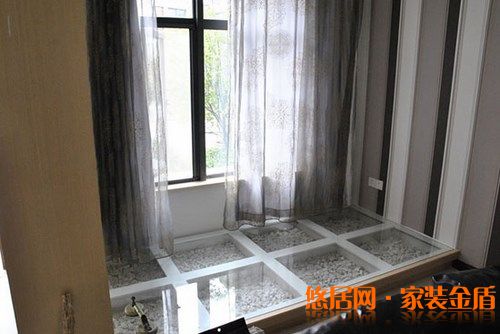 家居裝飾怎么巧妙運用玻璃來裝飾？