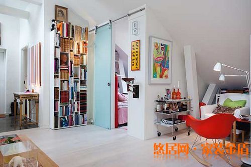 頂層斜頂閣樓裝修效果圖