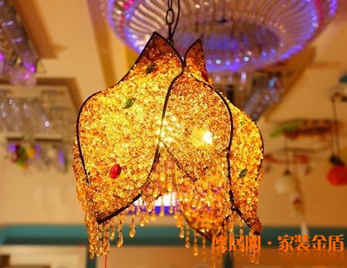 室內裝飾燈具的安裝有哪些注意事項？