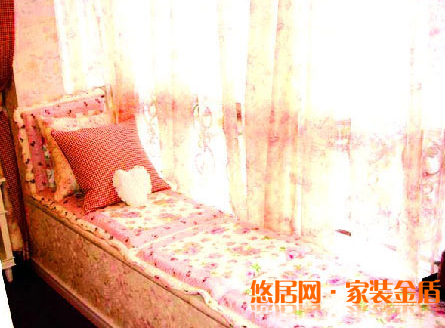 轉角飄窗裝修效果圖