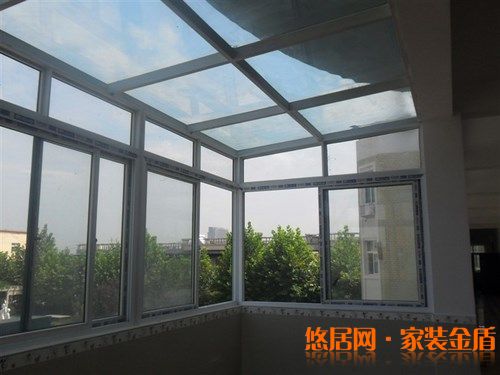 怎樣辨別有毒的塑鋼門窗的問題？  