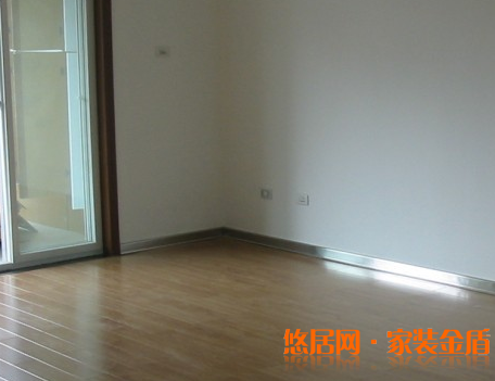 踢腳線材質分類