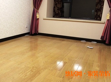 踢腳線材質分類