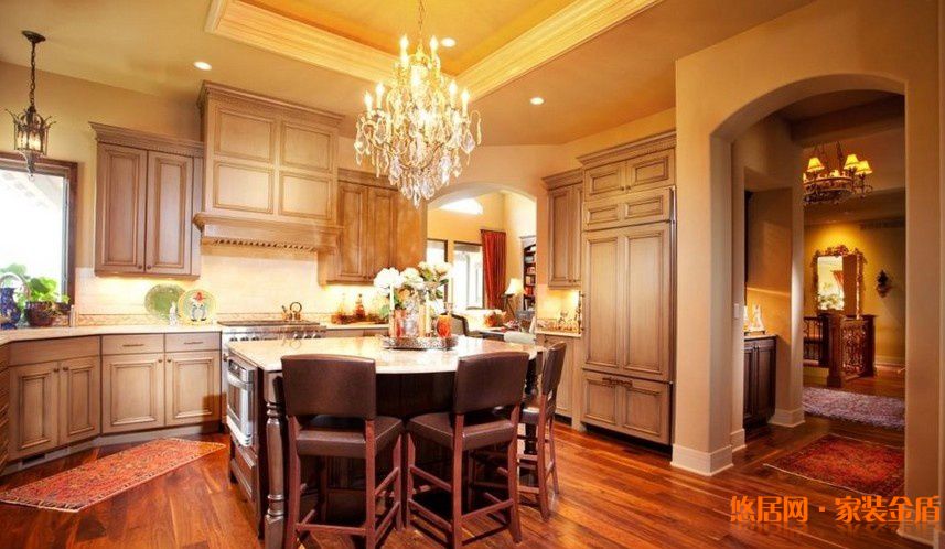 現代餐廳吊頂效果圖